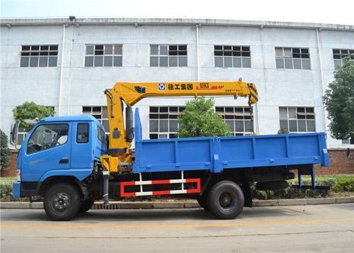 廣西廠家直銷3-16噸程力隨車吊 高效吊裝與運輸的完美融合
